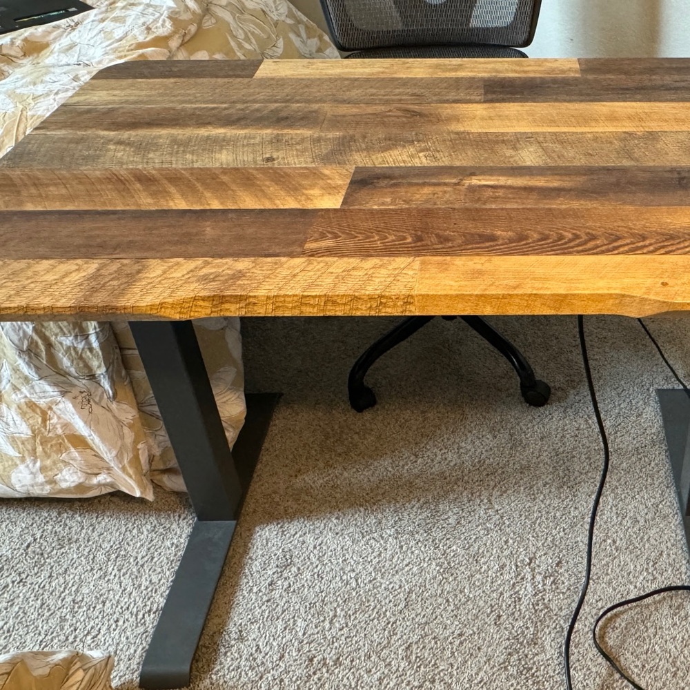 Vari Electric standing Desk with extra brand new legs and motor